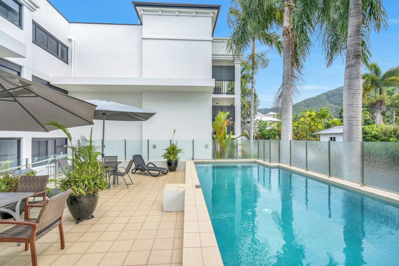 Elysium Apartments Palm Cove Eksteriør billede