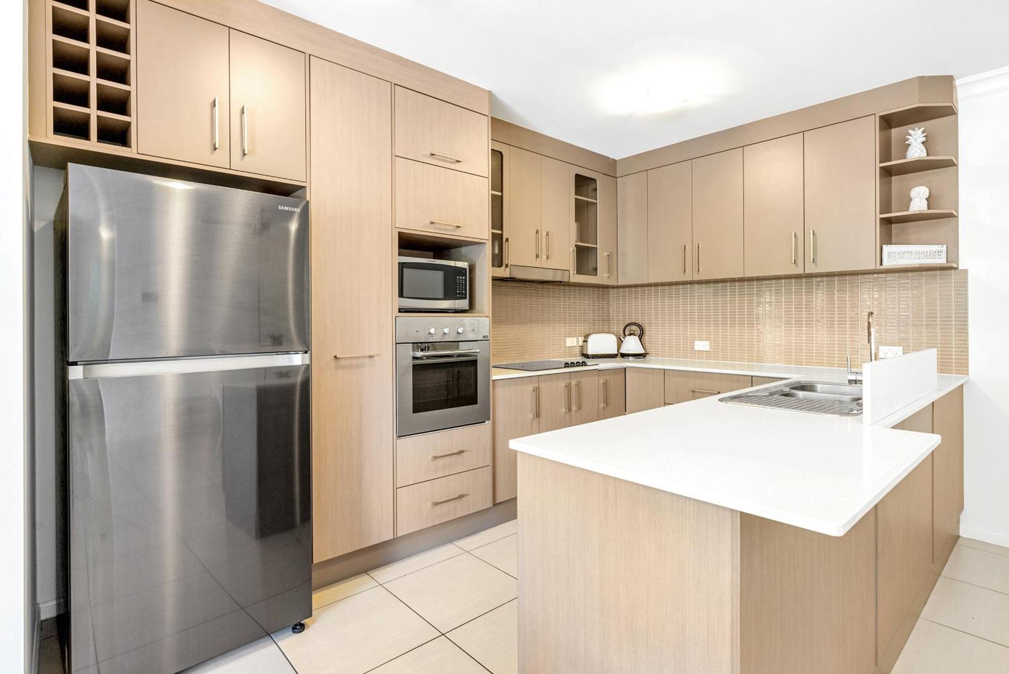 Elysium Apartments Palm Cove Eksteriør billede